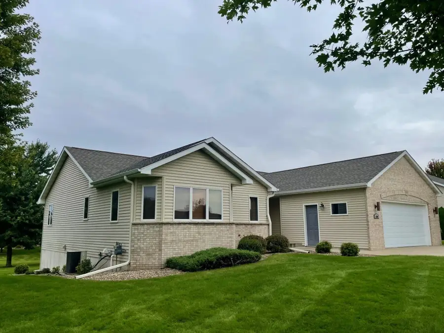 1508 17th Avenue Sw, Austin, MN 55912 - #2