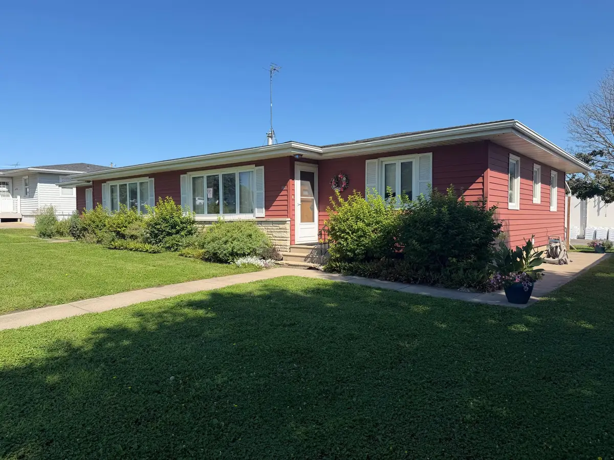 1602/ 1604 Front Street W, Albert Lea, MN 56007 - #1