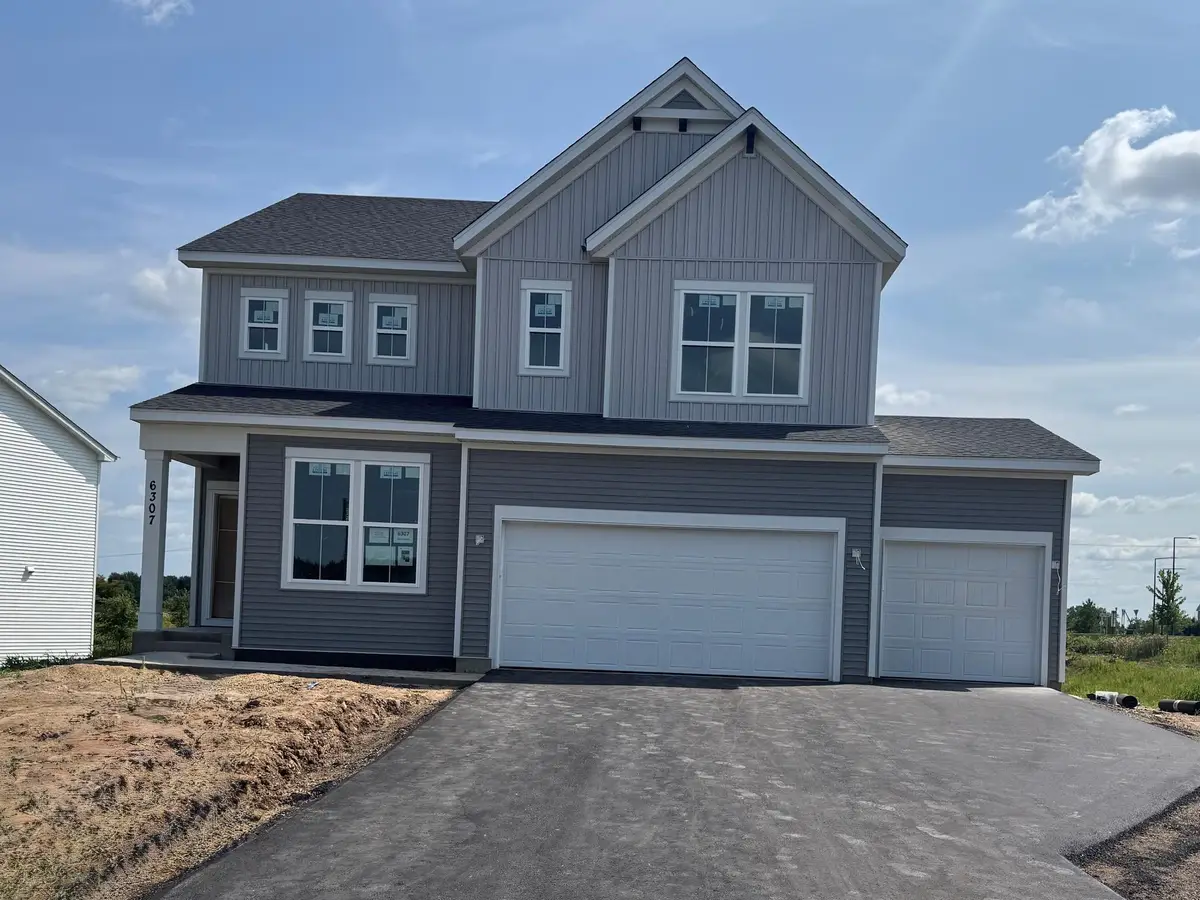6307 Highland Hills Avenue S, Cottage Grove, MN 55016 - #1