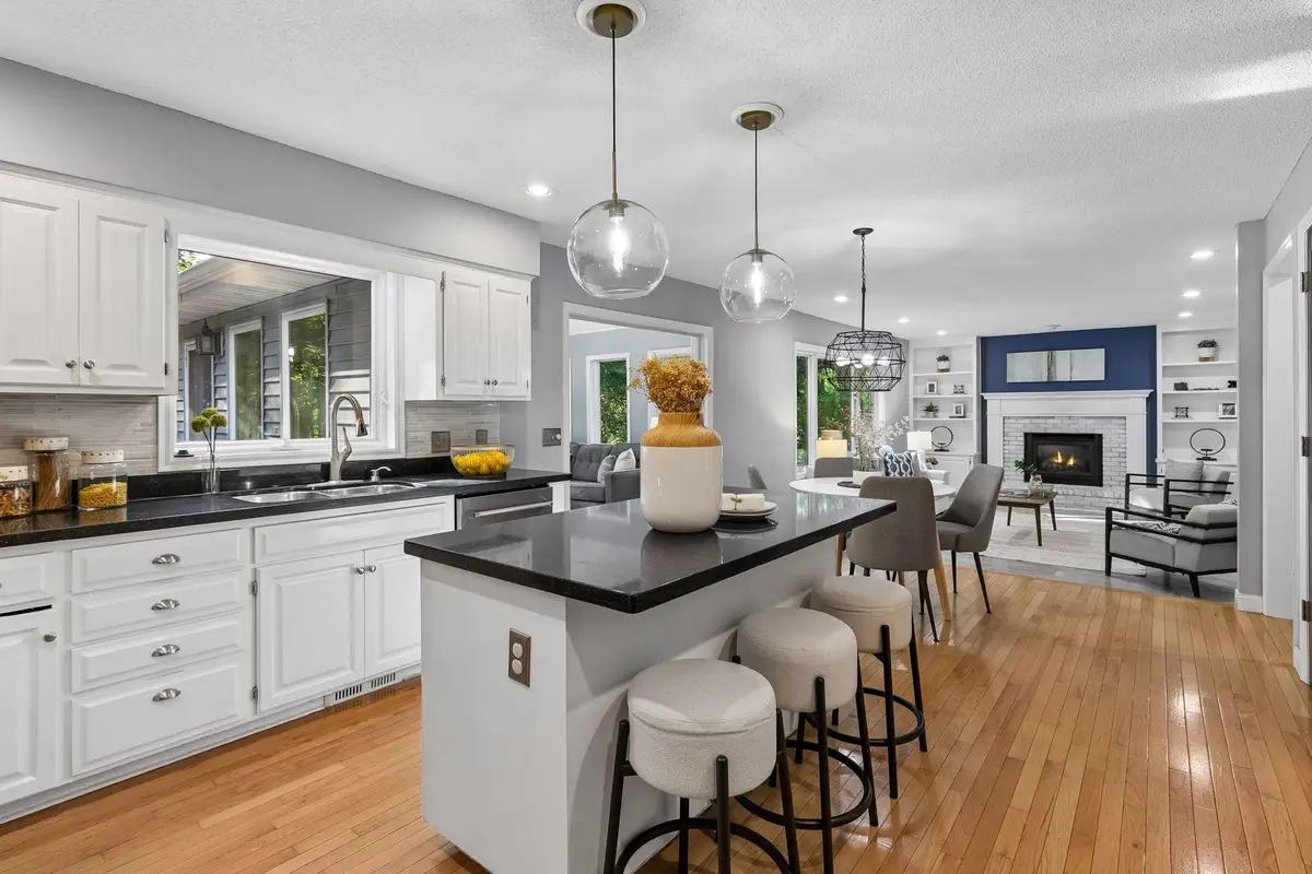 4747 Burr Oak Street, Eagan, MN 55122 - #1