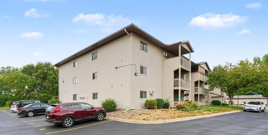 1828 Perlich Avenue #2A, Red Wing, MN 55066 - #3