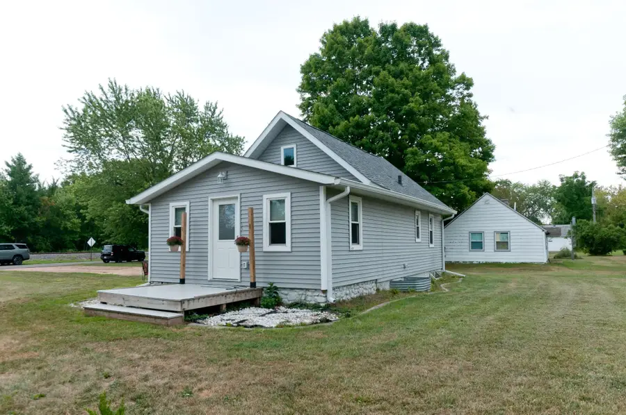 900 W Poplar Avenue, Cameron, WI 54822 - #2