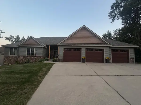 1536 39th Street S, Saint Cloud, MN 56301