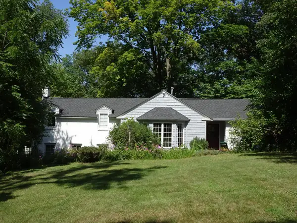 15517 Excelsior Boulevard, Minnetonka, MN 55345