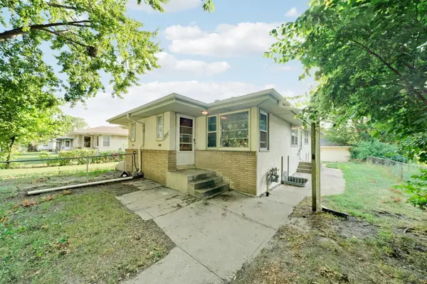 3822 3rd Street Ne, Columbia Heights, MN 55421