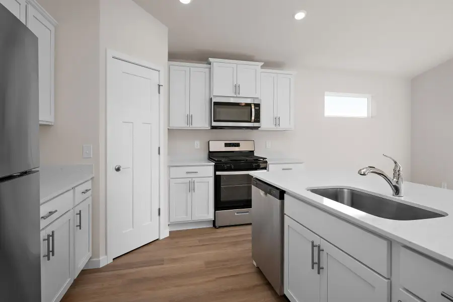320 Florence Avenue S, Annandale, MN 55302 - #3