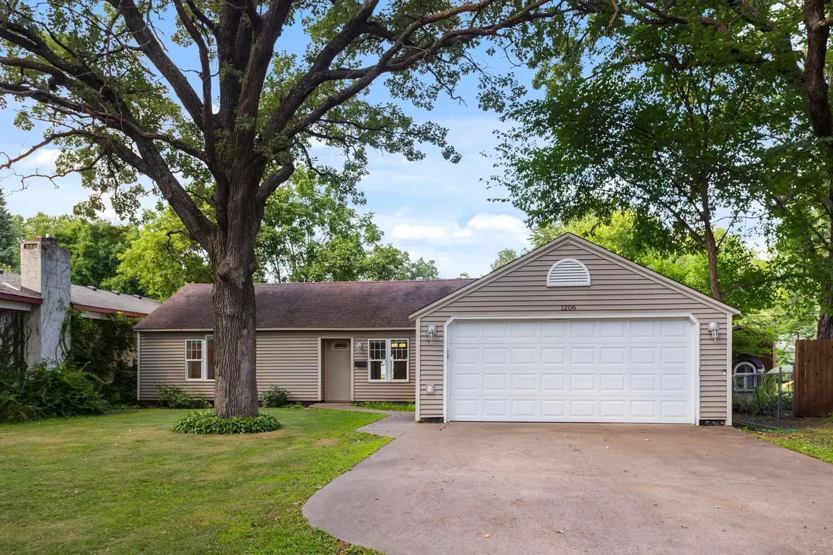 1206 2nd Street N, Princeton, MN 55371 - #1