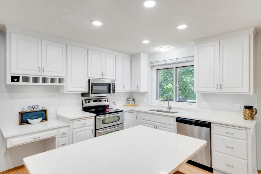 3757 Bayberry Lane, Eagan, MN 55123 - #3