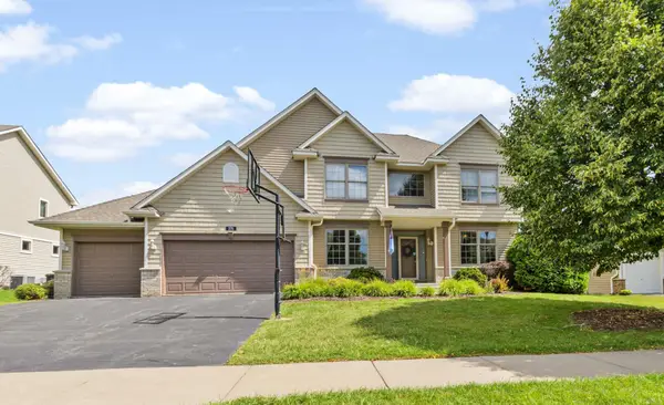 370 Liberty Heights Drive, Chaska, MN 55318
