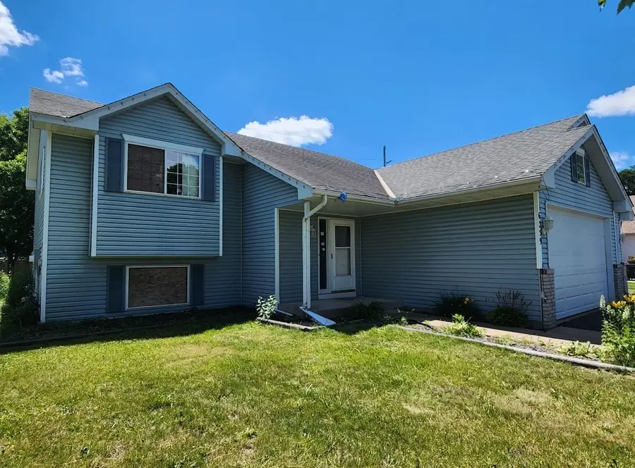 6259 Forest Boulevard Trail, Wyoming, MN 55092 - #2