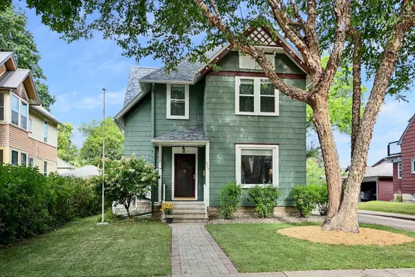 669 Main Street, Winona, MN 55987
