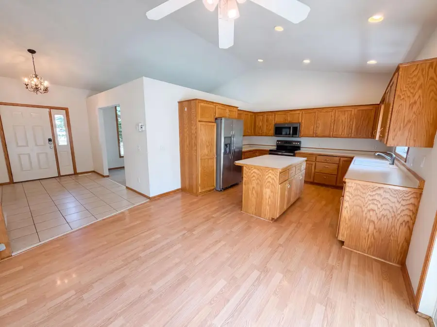 8763 Autumn Oaks Drive, Rockford, MN 55373 - #2