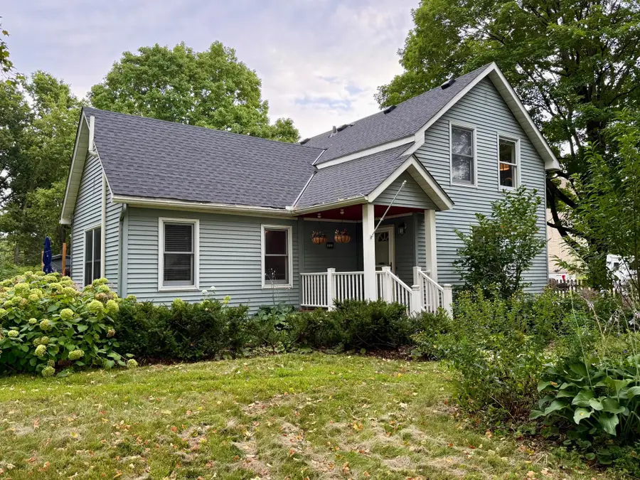 717 Winona Street, Northfield, MN 55057 - #2