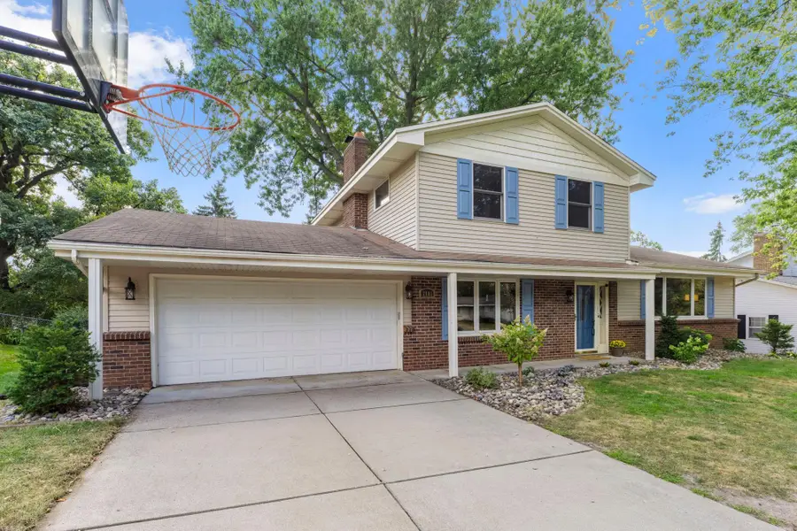 7181 Steepleview Road, Woodbury, MN 55125 - #2