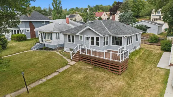 2417 Jefferson Street, Duluth, MN 55812
