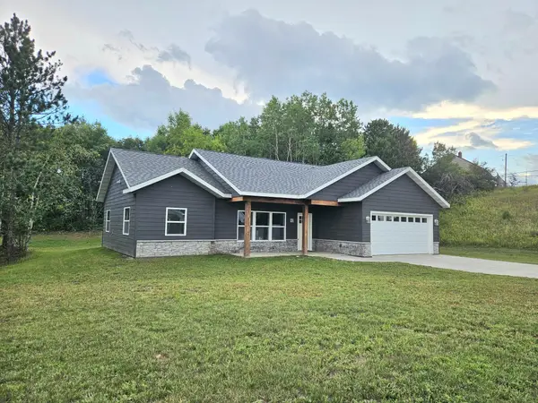 912 Carter Circle, Eveleth, MN 55734