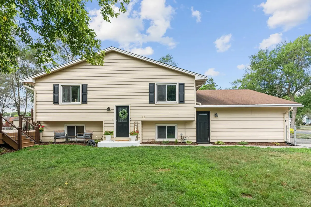 2728 111th Avenue Nw, Coon Rapids, MN 55433 - #1