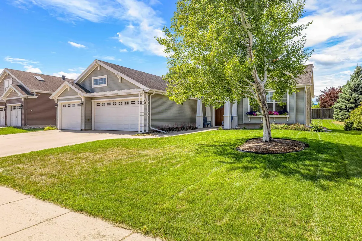1622 3rd Street W, West Fargo, ND 58078 - #1