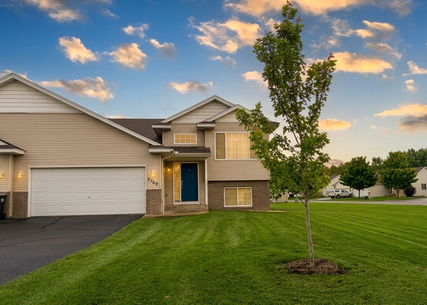 2769 235th Avenue Nw, Saint Francis, MN 55070