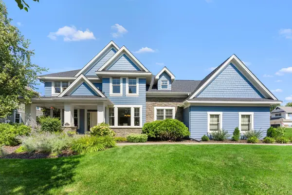 10930 Bentwater Lane, Woodbury, MN 55129