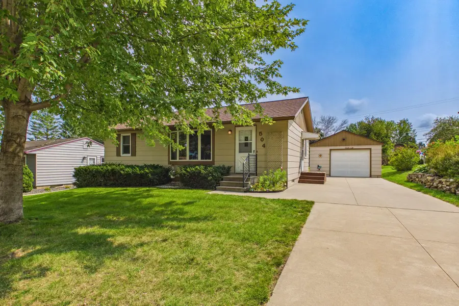 504 3rd Avenue Ne, Byron, MN 55920 - #2