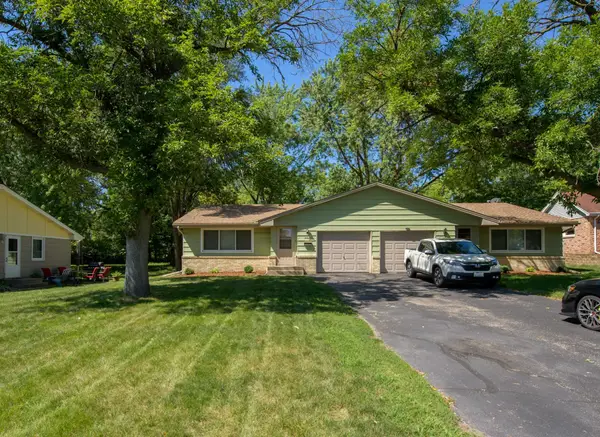 9522 Pleasant Avenue S, Bloomington, MN 55420