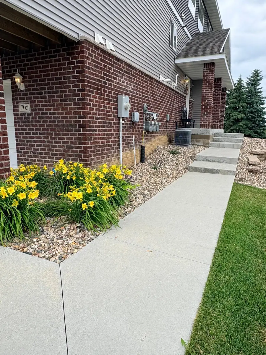 705 Shardlow Place Ne, Byron, MN 55920 - #2