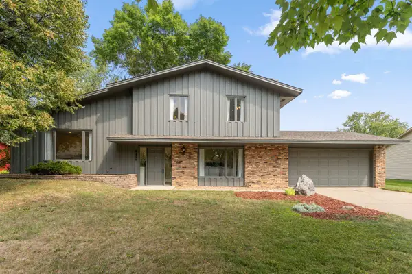 6359 131st Street Court, Apple Valley, MN 55124