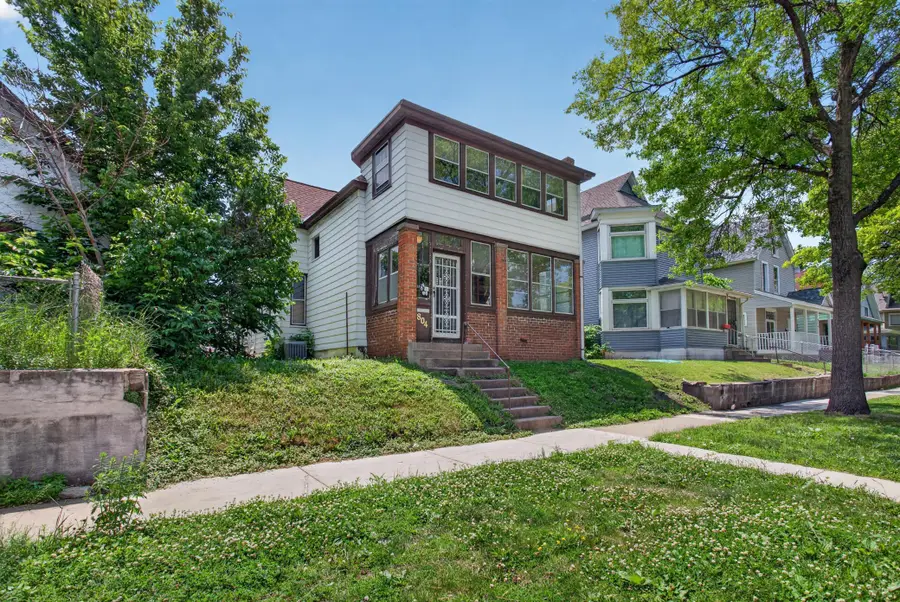 804 Sherburne Avenue, Saint Paul, MN 55104 - #2