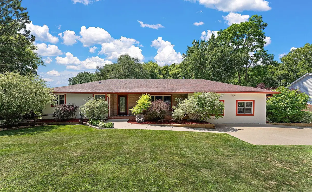 1049 2nd Street, Saint Paul Park, MN 55071 - #1