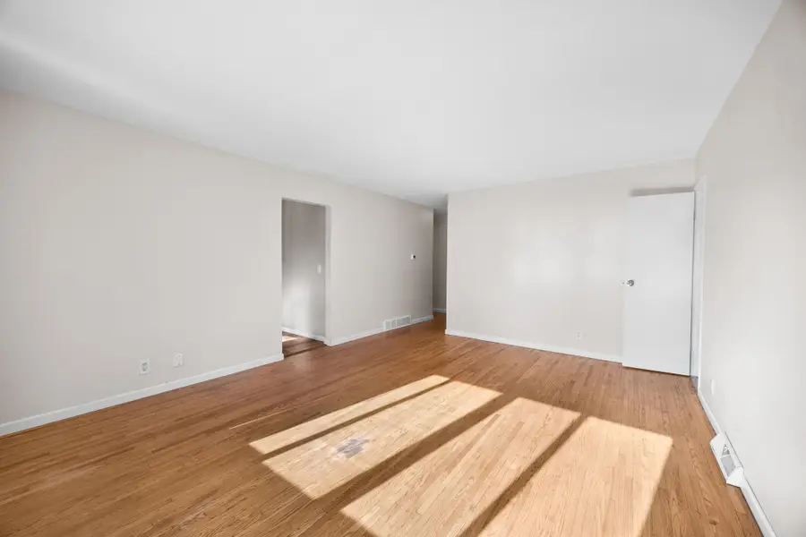 5936 Washburn Avenue S, Minneapolis, MN 55410 - #2