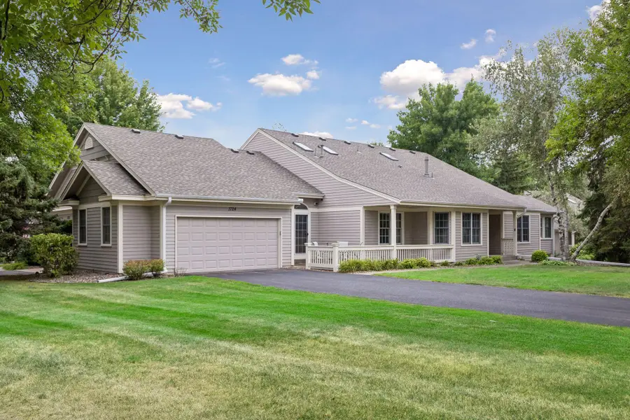 1724 Donegal Drive, Woodbury, MN 55125 - #2