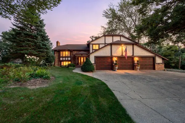 2415 Lisbon Avenue N, Lake Elmo, MN 55042