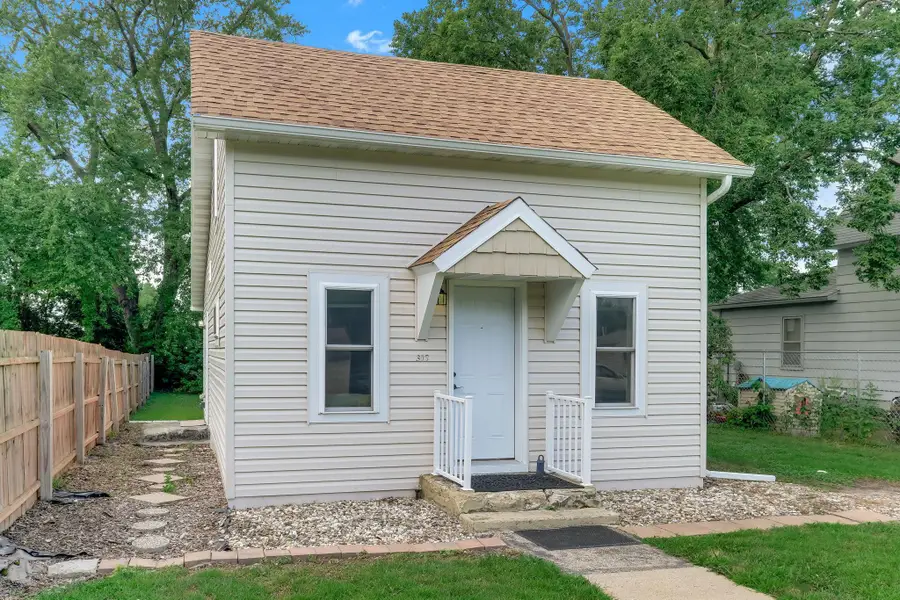 317 N Austin Avenue, Litchfield, MN 55355 - #3