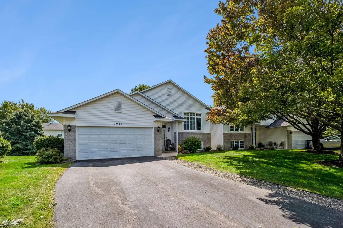 1016 Lilac Court, Shakopee, MN 55379 - #1