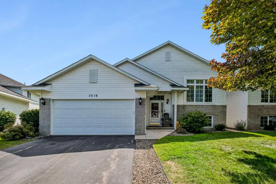 1016 Lilac Court, Shakopee, MN 55379 - #2