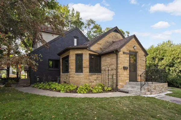 1251 Macarthur Avenue, West Saint Paul, MN 55118