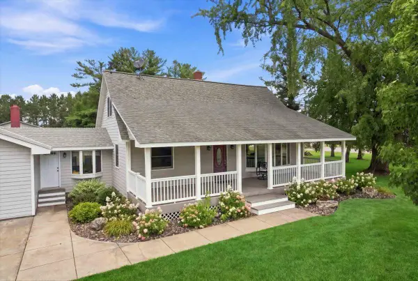 2094 220th Avenue, Mora, MN 55051