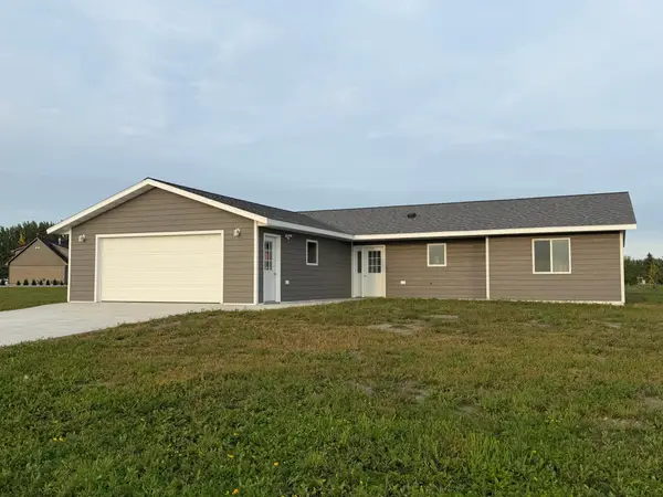 1200 Main Avenue S, Roseau, MN 56751