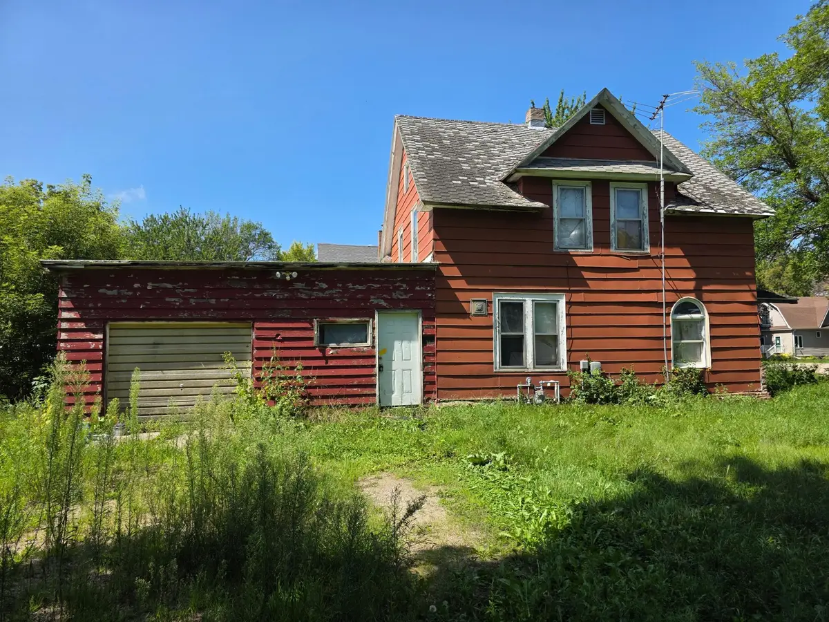 205 Main Street W, Clarks Grove, MN 56016 - #1
