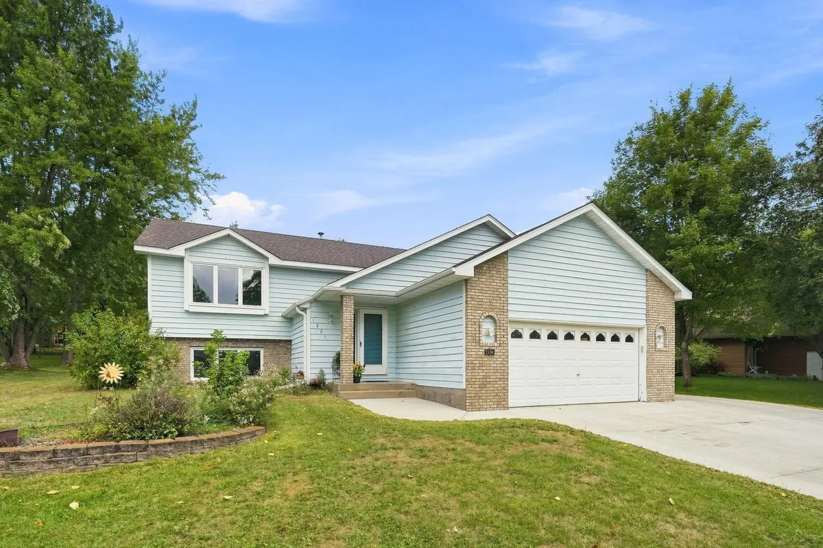 1827 Haller Way, Saint Cloud, MN 56301 - #1