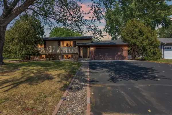 2641 Ridge Lane, Mounds View, MN 55112
