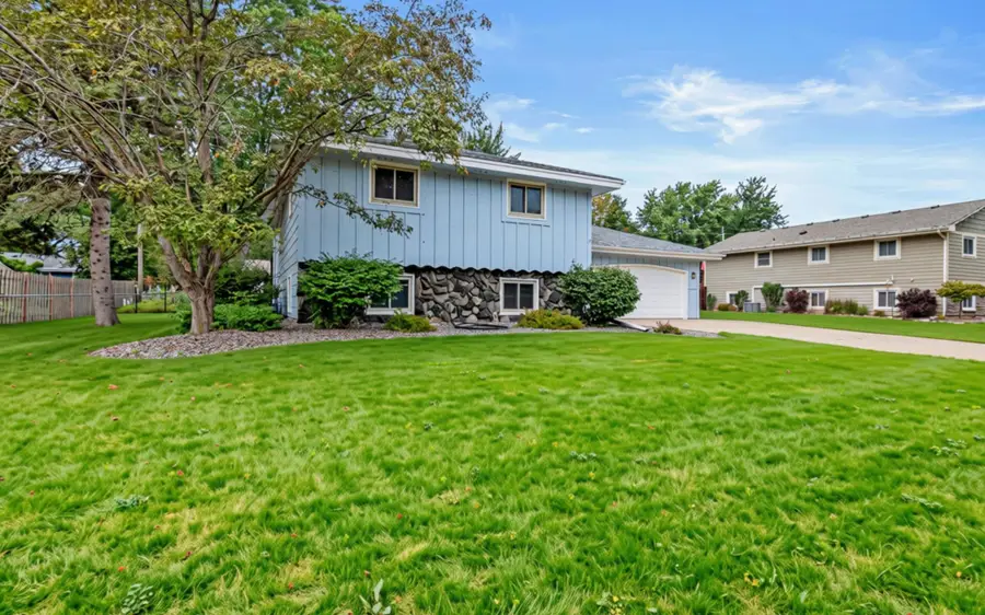 7840 Bona Road, Mounds View, MN 55112 - #3
