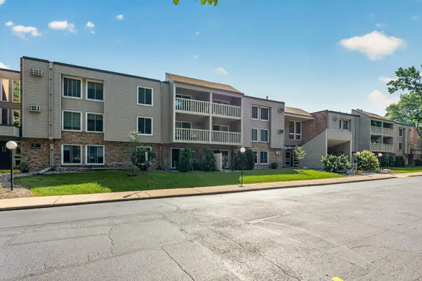 4045 Hodgson Road #317, Shoreview, MN 55126