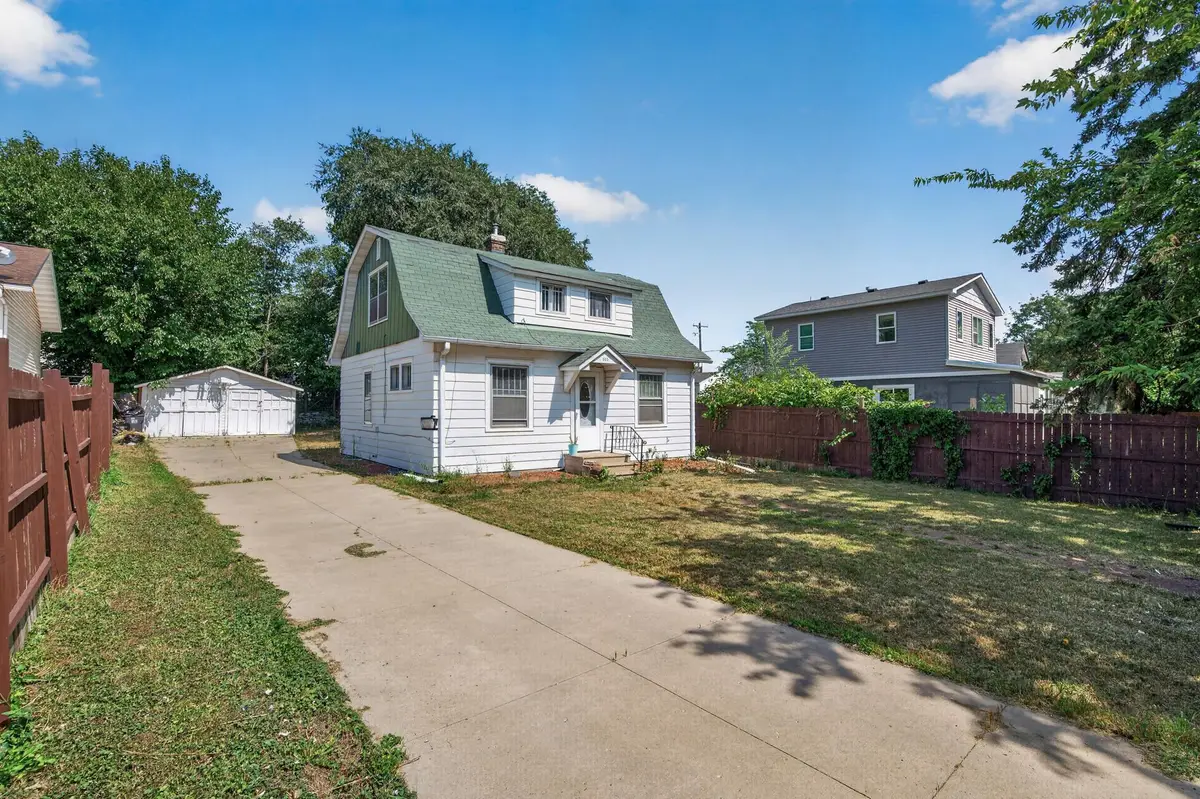 569 Hatch Avenue, Saint Paul, MN 55117 - #1