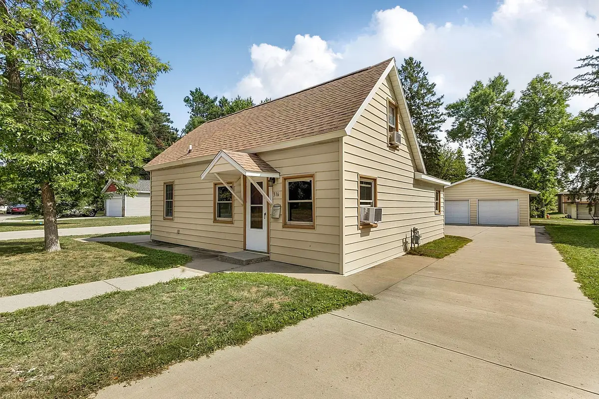 316 6th Street S, Sauk Rapids, MN 56379 - #1