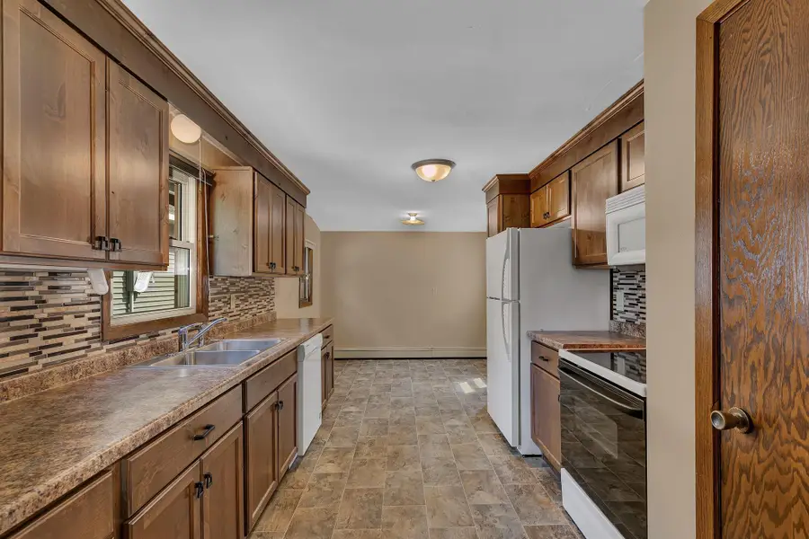 316 6th Street S, Sauk Rapids, MN 56379 - #2