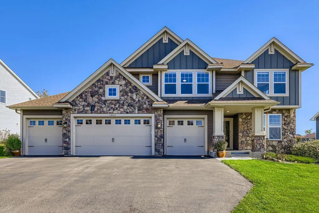 1660 Hackamore Drive, Victoria, MN 55386 - #1