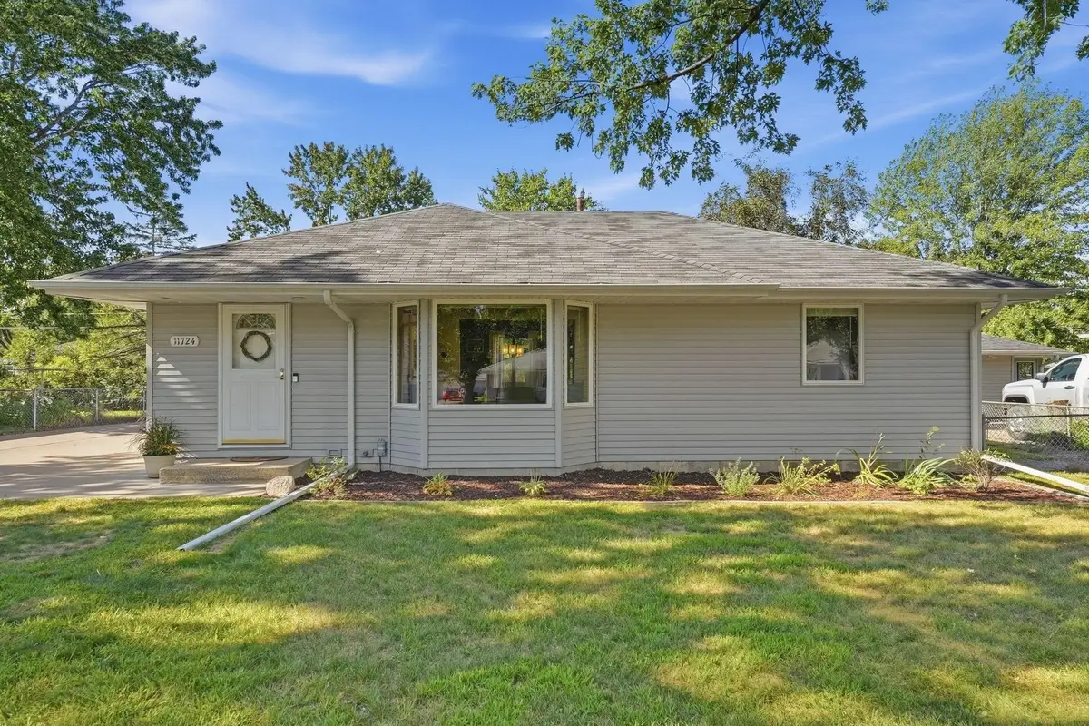 11724 NW Larch Street Nw, Coon Rapids, MN 55448 - #1