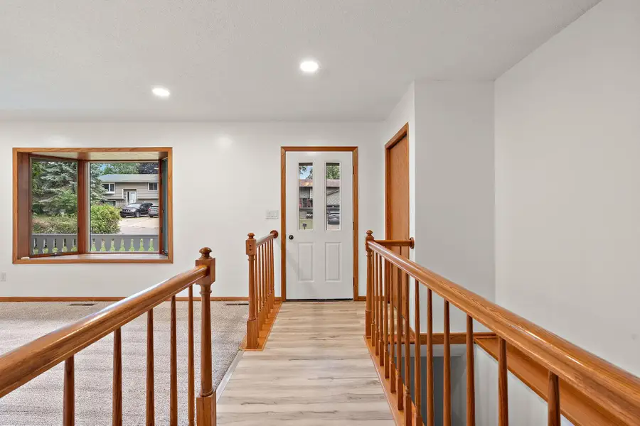 6520 Dawn Avenue, Inver Grove Heights, MN 55076 - #3